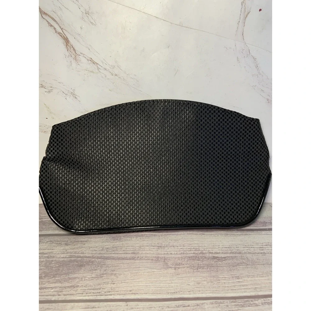Giorgio Armani Parfums Black Textured ZIP Lined Logo Makeup Bag New Without Tags